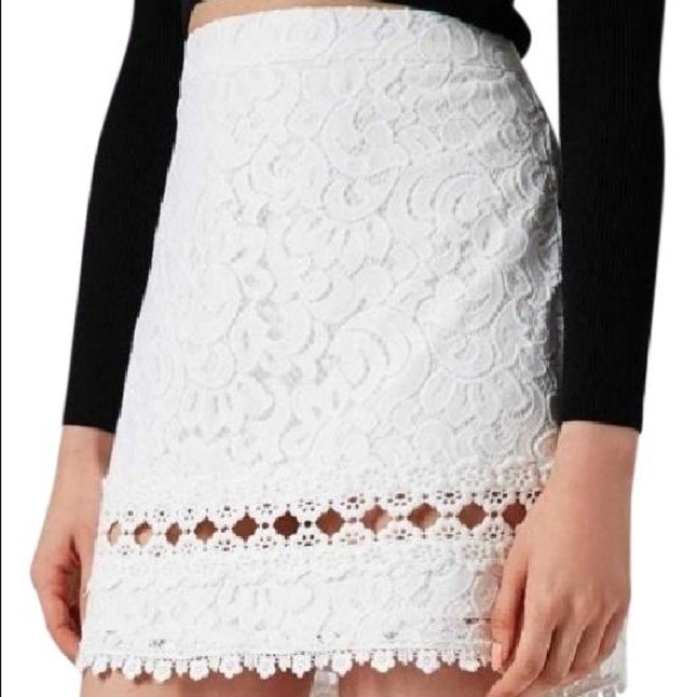 Off white lace skirt
